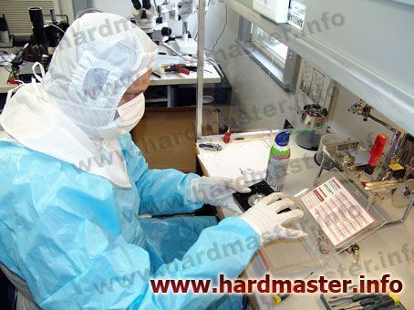 Одежда для data recovery в условиях чистой зоны Одежда для data recovery в условиях чистой зоны