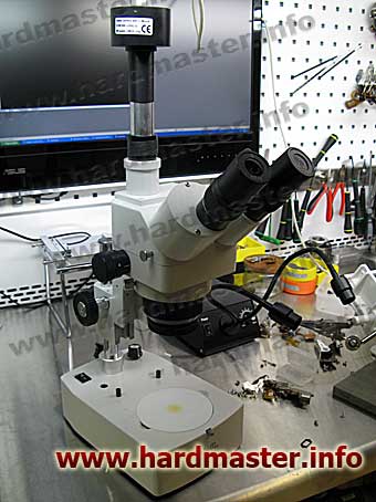 Промышленный микроскоп для работ с блоком голов HDD Промышленный микроскоп для работ с блоком голов HDD