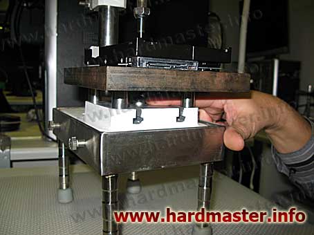 Выпрессовщикзапрессовщик пластин жесткого диска Выпрессовщикзапрессовщик пластин жесткого диска