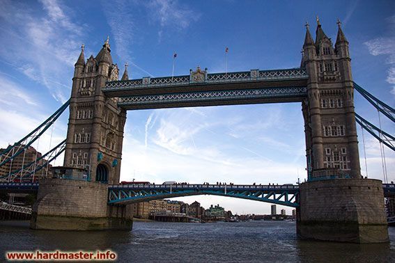 The London Bridge The London Bridge